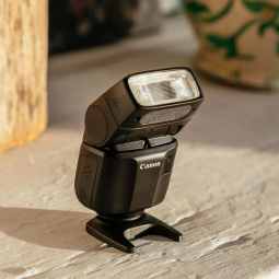 Canon Speedlite EL-100 Flash