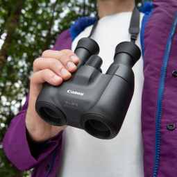 Canon 10x20 IS Binocular | Image Stabilised