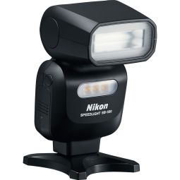 Nikon SB-500 AF Speedlight Digital Flashgun with LED videolight